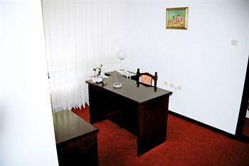 Hotel Splendid Roese Buitenkant foto